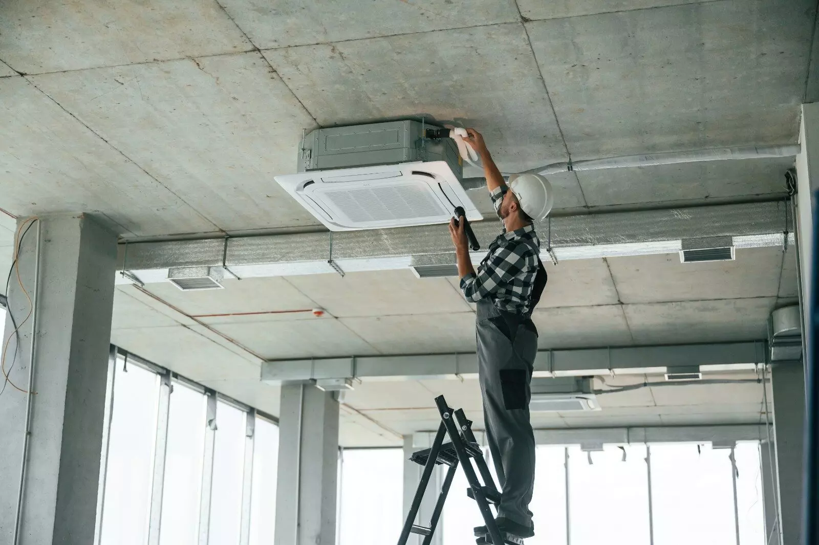 Airco plaatsen - Mirk Installatietechniek Over ons