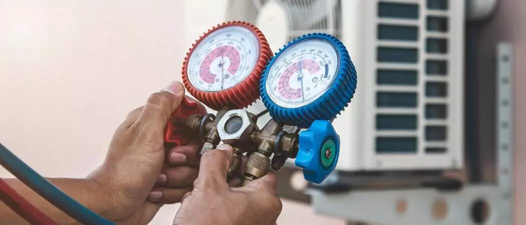 Wat is de rol van Techniek Nederland in certificering van installateurs?